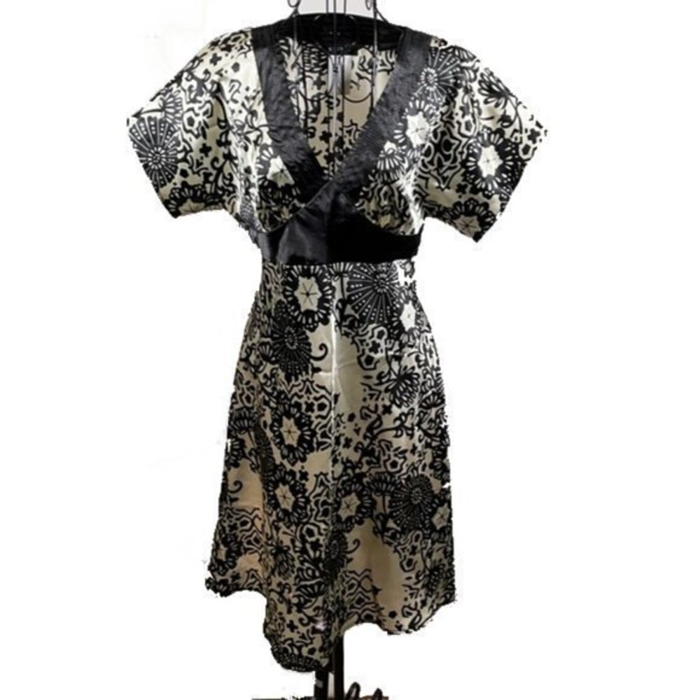 B Darlin | Patterned Black & White Dress